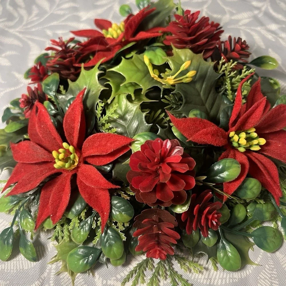 Vintage‎ Christmas Wreath Candle Ring Plastic Holly Poinsettia MCM